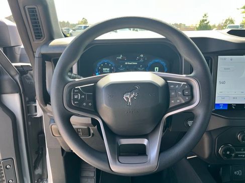 New 2026 Ford Bronco 2-Door w/ Sasquatch Package image 14