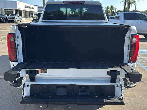 Certified 2025 GMC Sierra 2500 Denali Ultimate image 7