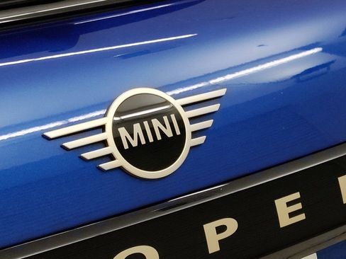 Used 2025 MINI Cooper S image 9