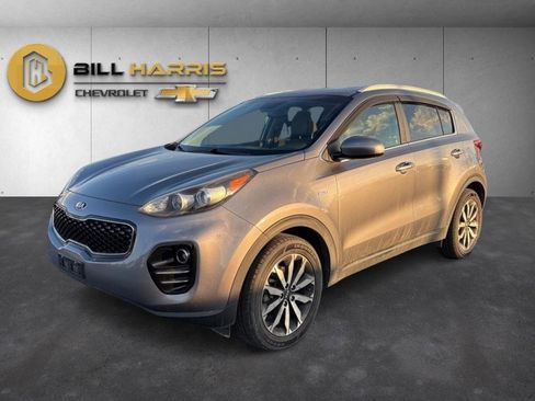 Used 2017 Kia Sportage EX image 1