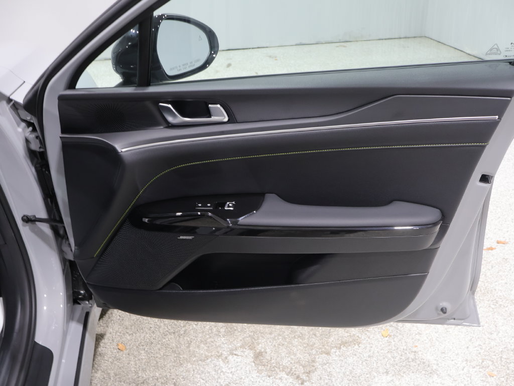 Used 2025 Kia K5 GT w/ GT1 Package FWD image 22
