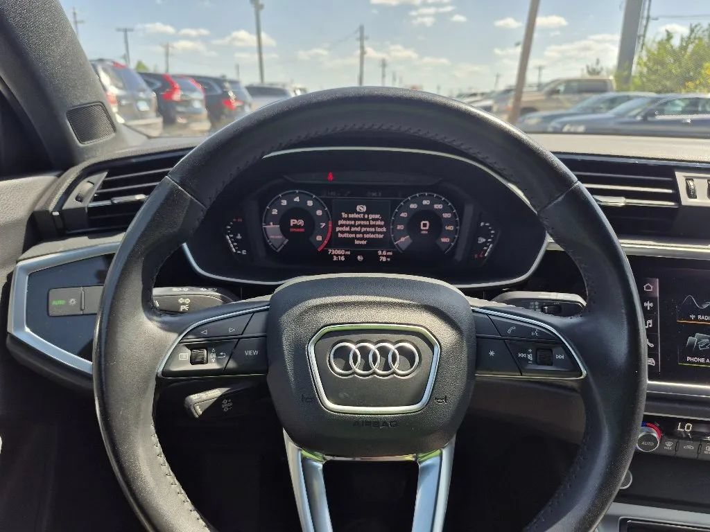Used 2020 Audi Q3 2.0T Premium w/ Convenience Package AWD/4WD image 33