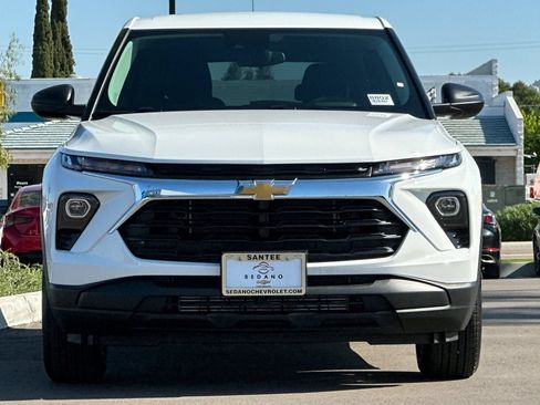 New 2026 Chevrolet TrailBlazer LS w/ LS Convenience Package FWD image 9