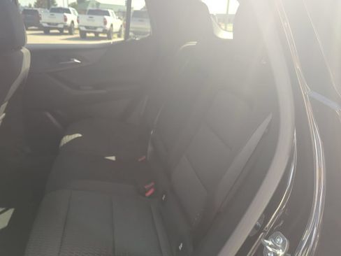 Used 2026 Chevrolet Equinox LT AWD/4WD image 19