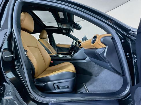 Used 2024 Lexus IS 300 w/ Comfort Package RWD image 33