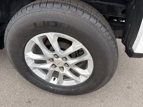 Used 2019 Chevrolet Colorado W/T w/ WT Convenience Package RWD image 7