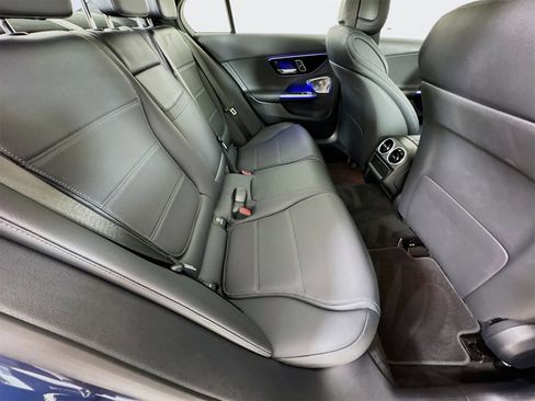 Used 2025 Mercedes-Benz C 300 4MATIC Sedan image 30
