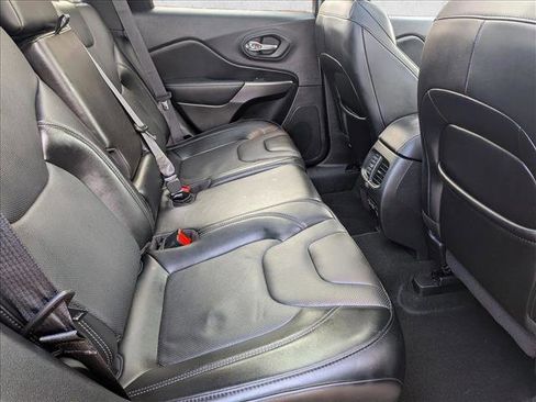 Used 2021 Jeep Cherokee Limited image 20