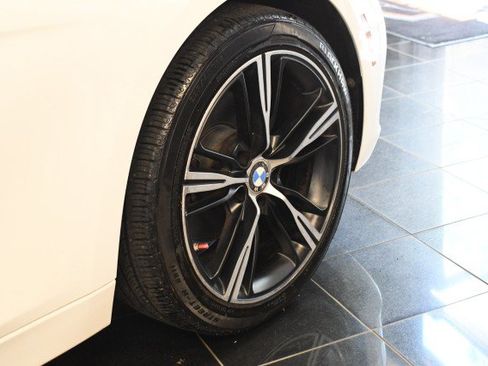 Used 2018 BMW 330i Sedan RWD image 38