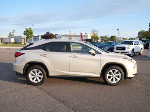 Used 2017 Lexus RX 350 AWD w/ Premium Package image 8