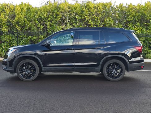 Used 2021 Honda Pilot Black Edition image 7
