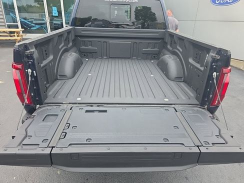 Used 2024 Ford F150 Lariat w/ Bed Utility Package AWD/4WD image 12