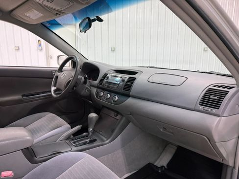 Used 2006 Toyota Camry FWD image 14