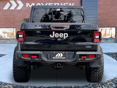 Used 2020 Jeep Gladiator Rubicon w/ Advanced Safety Group AWD/4WD image 6