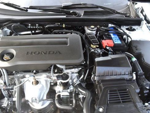 Certified 2026 Honda Civic Sport image 6