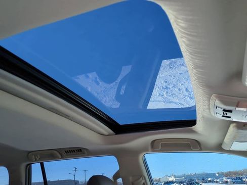 Used 2012 Lexus GX 460 image 15