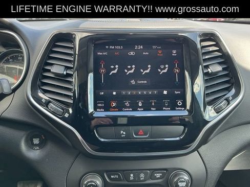 Used 2020 Jeep Cherokee Limited w/ Luxury Group AWD/4WD image 24