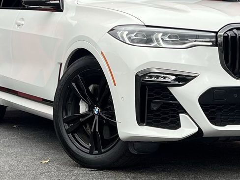 Used 2021 BMW X7 xDrive40i w/ M Sport Package image 12