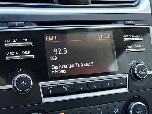 Used 2016 Nissan Altima 2.5 SR w/ LED Appearance Package image 18