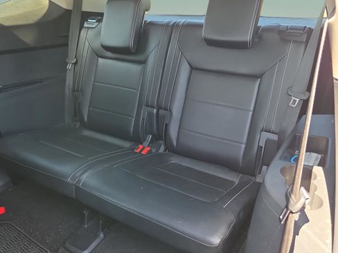 Used 2022 Volkswagen Atlas SE image 13