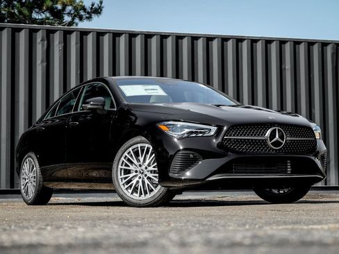 New 2026 Mercedes-Benz CLA 250 4MATIC image 1
