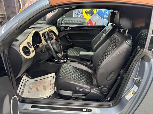 Used 2019 Volkswagen Beetle 2.0T Final Edition SEL image 18
