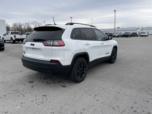 Certified 2023 Jeep Cherokee Altitude Lux image 7