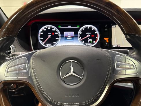 Used 2015 Mercedes-Benz S 550 4MATIC Sedan image 13