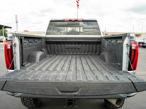 Used 2025 GMC Sierra 2500 Denali Ultimate AWD/4WD image 31