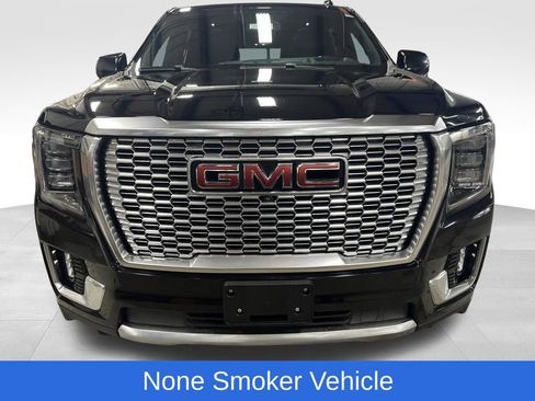 Used 2021 GMC Yukon XL Denali image 15