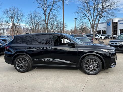 Certified 2025 Acura MDX A-Spec image 3