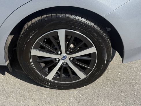 Used 2019 Subaru Impreza 2.0i Premium w/ Eyesight & BSD/Rcta & SRF AWD/4WD image 36