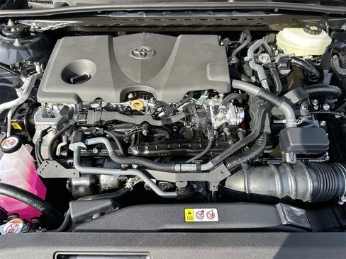New 2026 Toyota Camry SE image 10