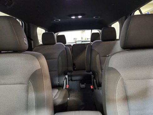 Certified 2023 Chevrolet Traverse LT AWD/4WD image 36