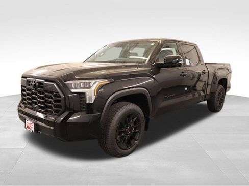New 2026 Toyota Tundra Limited w/ TRD Off-Road Package AWD/4WD image 5