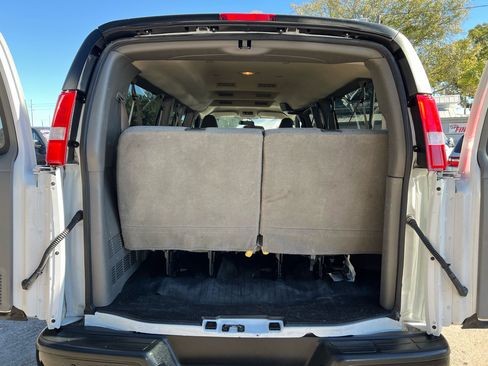 Used 2023 Chevrolet Express 3500 LS image 24