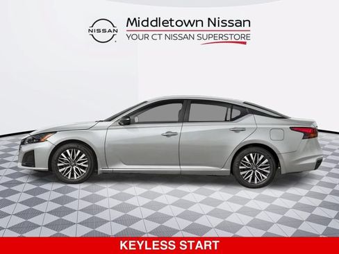 New 2026 Nissan Altima 2.5 SV AWD/4WD image 4