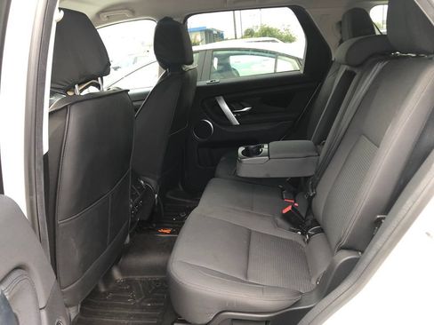 Used 2020 Land Rover Discovery Sport AWD/4WD image 5