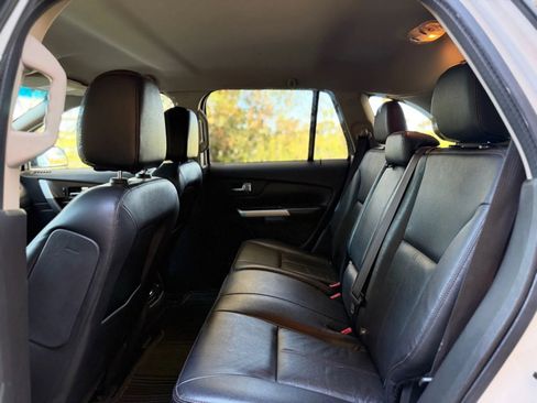 Used 2014 Ford Edge SEL w/ Equipment Group 205A AWD/4WD image 21