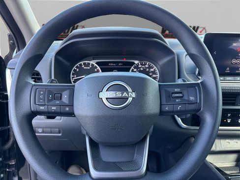 Certified 2025 Nissan Rogue S AWD/4WD image 23