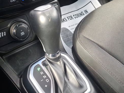 Certified 2023 Jeep Renegade Latitude image 30