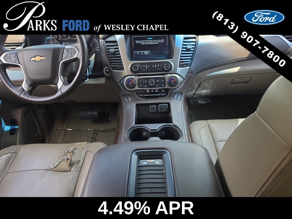 Used 2017 Chevrolet Suburban LT w/ Luxury Package RWD image 12