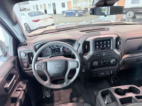 Used 2023 Chevrolet Silverado 1500 Custom Trail Boss w/ LPO, Dark Essentials Package AWD/4WD image 39