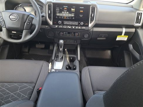 New 2025 Nissan Frontier SV w/ SV Convenience Package image 22