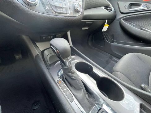 Used 2023 Chevrolet Malibu LS w/ Driver Confidence Package FWD image 30
