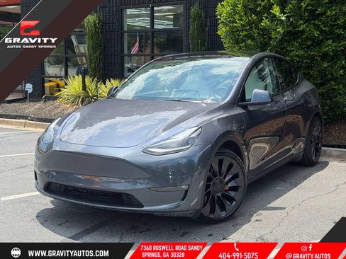 Used 2023 Tesla Model Y Long Range AWD/4WD image 1