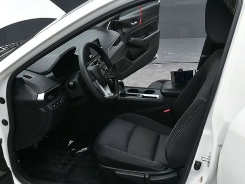 Used 2021 Nissan Altima 2.5 S image 13