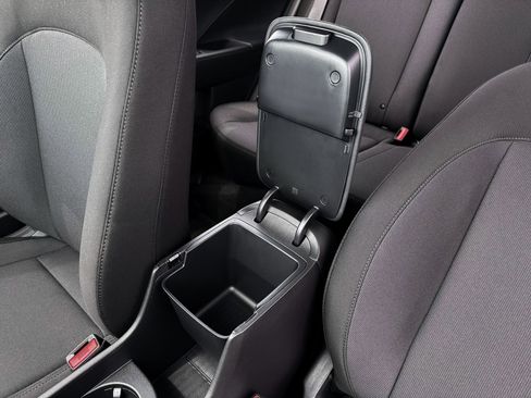 New 2026 Hyundai Kona SE AWD/4WD image 19