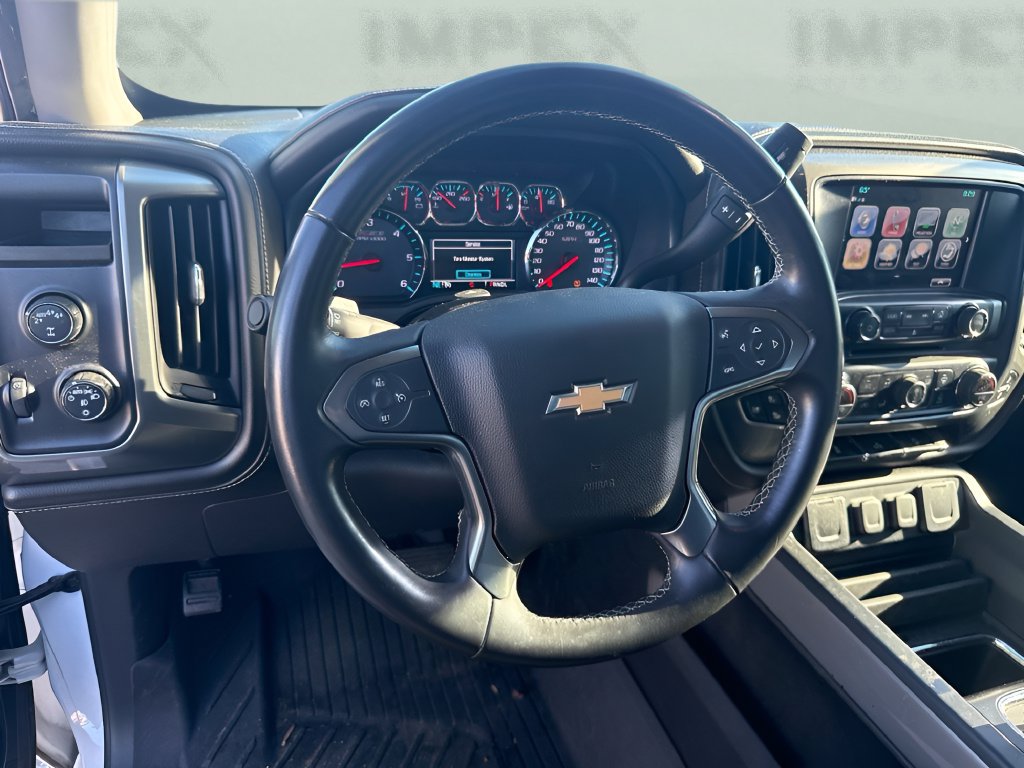 Used 2018 Chevrolet Silverado 1500 LTZ Z71 w/ Redline Edition AWD/4WD image 11