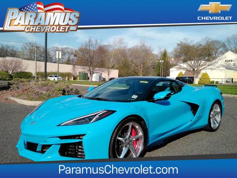 Used 2025 Chevrolet Corvette E-Ray w/ Chrome Exterior Badge Package AWD/4WD image 1